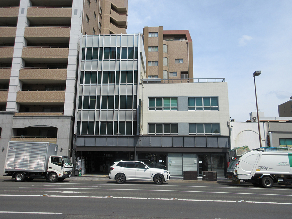 解体前 - 鉄骨造ビル解体工事・京都府京都市